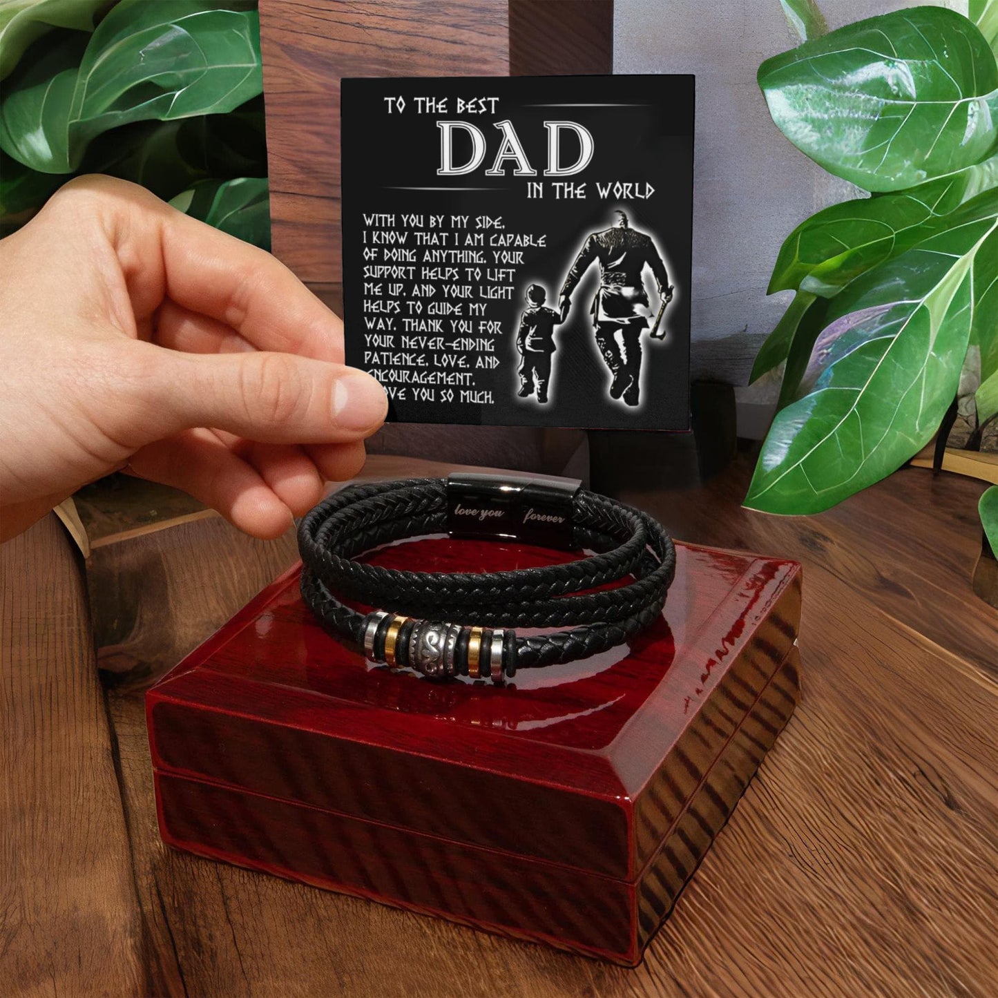 "To the Best Dad" – Sentimental Bracelet