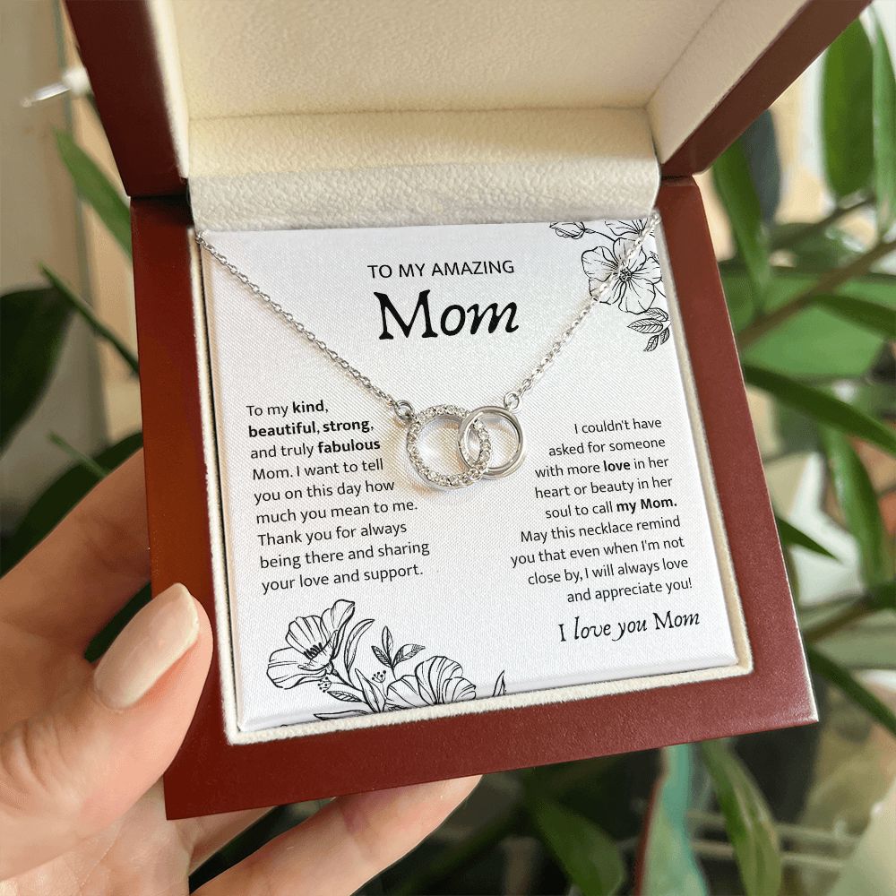 To My Amazing Mom - Joined Circle Necklace - Az001